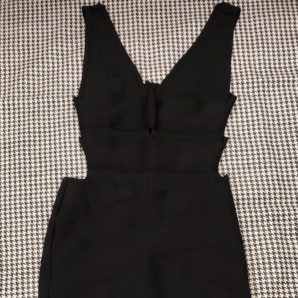 Wow Couture Gold Label – Little Black Dress